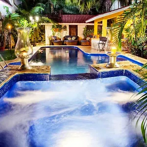 Hacienda Boutique And Solo Adultos Alojamento de Acomodação e Pequeno-almoço